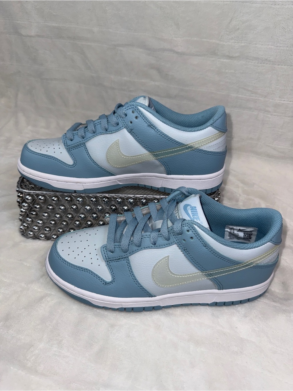 💎 Nike Dunk Low GS Aura Clear Blue Swoosh Sz 7Y Womens 8.5 DH9765-401 🦋